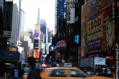 Encore une vue typique de Time Square!!!